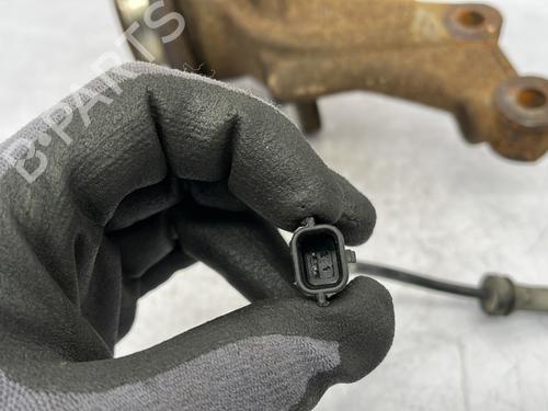 Used Right front steering knuckle Right front steering knuckle DACIA SANDERO II TCe 90 (B8M1, B8MA, B8AC) (90 hp) 23760071 23760071