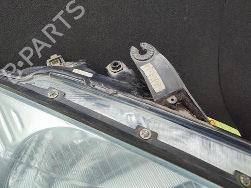 Højre forlygte FORD FOCUS I (DAW, DBW) 1.8 Turbo DI / TDDi | BP23730357C29 