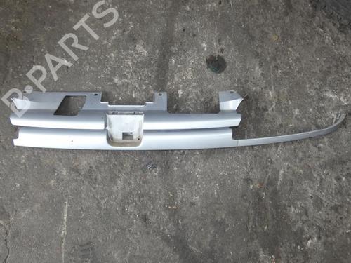 Used Grille PEUGEOT 306 (7B, N3, N5) 1.4 SL (75 hp) 23670434