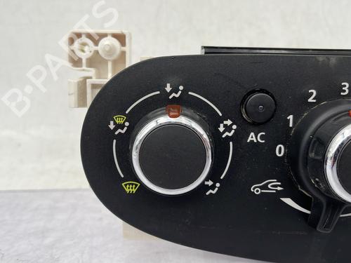 Used Climate control Climate control DACIA SANDERO II 1.2 (75 hp) 30719742 30719742