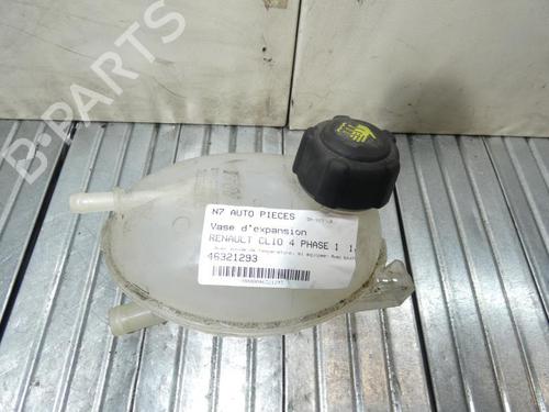 Expansion tank RENAULT CLIO IV (BH_) 1.5 dCi 90 | BP23697495C120 