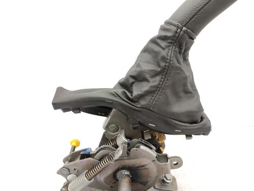 hand-brake-peugeot-407-coupe-6c_-2005-23731403 main image