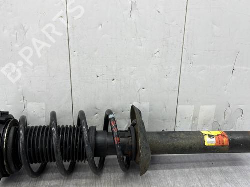 Used Right front shock absorber VW GOLF VI (5K1) 2.0 TDI (110 hp) 26881838