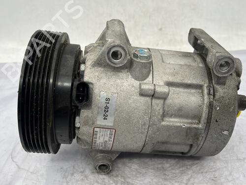 Used AC compressor RENAULT SCÉNIC II (JM0/1_) 1.5 dCi (JM1E, JM16) (106 hp) 31601843