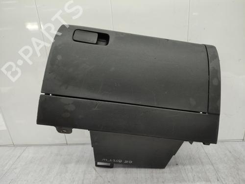 Used Glove box VW POLO V (6R1, 6C1) 1.2 TDI (75 hp) 23675955