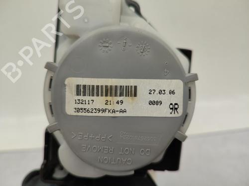 Høyre foran beltestrammer TOYOTA YARIS (_P9_) 1.4 D-4D (NLP90_, NLP90R) (90 hp) 23722452