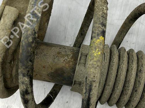 Used Right front shock absorber Right front shock absorber PEUGEOT 306 Break (7E, N3, N5) 1.9 TD (90 hp) 23690888 23690888