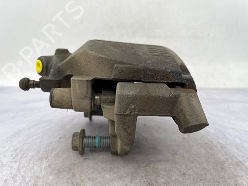 Used Right front brake caliper Right front brake caliper 37265146 37265146