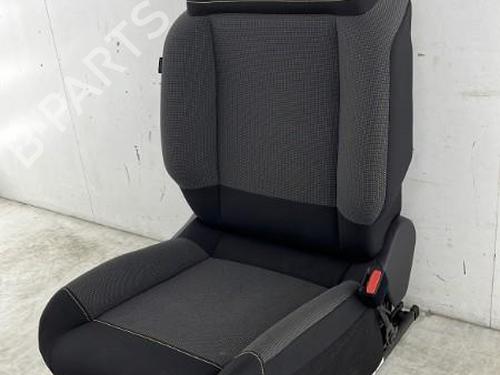 Used Right front seat Right front seat CITROËN C3 III (SX) 1.5 BlueHDi 100 (SXYHYP, SXYHTU) (102 hp) 23752063 23752063