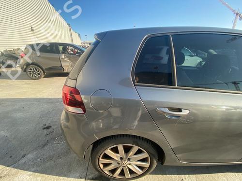 Dashboard VW GOLF V (1K1) | BP37644845C46 - Image 87