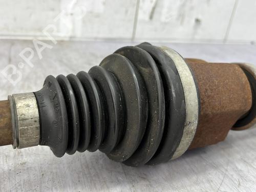 Used Right front driveshaft Right front driveshaft RENAULT MEGANE III Grandtour (KZ0/1) 1.5 dCi (KZ09, KZ0D, KZ1G, KZ29, KZ14, KZ1W, KZ10, KZ1F,... (110 hp) 32367931 32367931