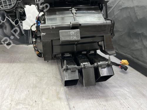 Heater matrix box VW POLO VI (AW1, BZ1, AE1) 1.0 TSI | BP37743693M61 - Image 6