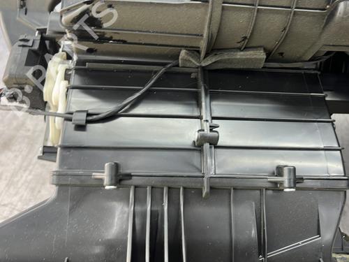  - Image 9
