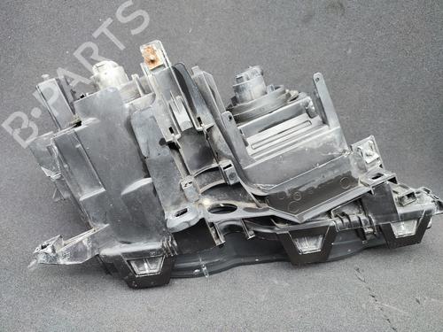 Left headlight BMW 3 Touring (E46) 330 xd | BP23692426C28 