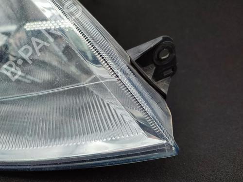 Right headlight FORD FIESTA V (JH_, JD_) 1.4 TDCi | BP23731074C29 