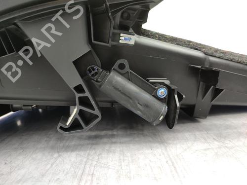 Glove box RENAULT MEGANE III Grandtour (KZ0/1) 1.5 dCi (KZ09, KZ0D, KZ1G, KZ29, KZ14, KZ1W, KZ10, KZ1F,... | BP23741749C95 