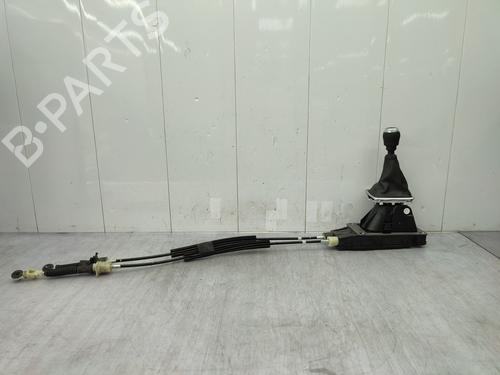 Used Gear lever DACIA DUSTER (HM_) 1.5 dCi 115 (HMAD) (116 hp) 26645151