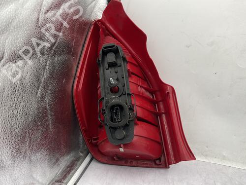 Used Right taillight Right taillight CITROËN C2 (JM_) 1.1 (60 hp) 33569327 33569327