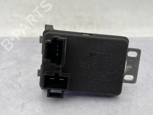 Used Heater resistor Heater resistor PEUGEOT 807 (EB_) 2.0 HDi (107 hp) 26662175 26662175