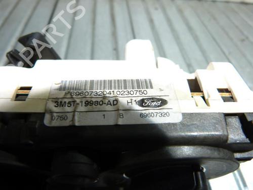 Climate control FORD FOCUS I (DAW, DBW) 1.8 TDCi | BP23684954I5 