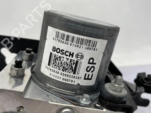 abs-pump-alfa-romeo-147-937_-2000-2001-2002-2003-2004-2005-2006-2007-2008-2009-2010-23758358 main image