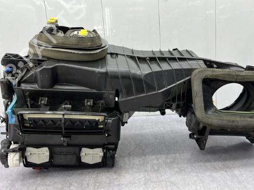 Heater matrix box AUDI A3 (8P1) 1.9 TDI | BP23751257M61 