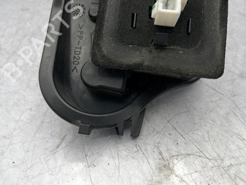 Lamp holder CITROËN C3 II (SC_) 1.1 i | BP29852894L10 - Image 2