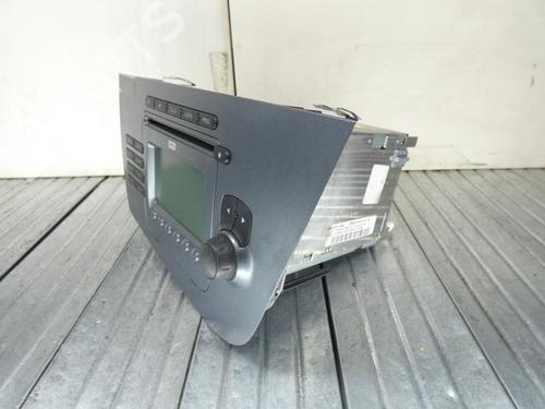 Radio SEAT LEON (1P1) 1.9 TDI | BP23697850E6 