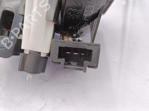 right-tailgate-light-citroen-c5-iii-rd_-2008-2009-2010-2011-2012-2013-2014-2015-2016-2017-23730790 main image