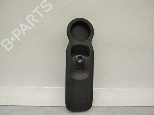 Used Right front window switch Right front window switch RENAULT MODUS / GRAND MODUS (F/JP0_) 1.6 (JP03, JP0B, JP0U, JP0Y, JP1G) (112 hp) 23729064 23729064