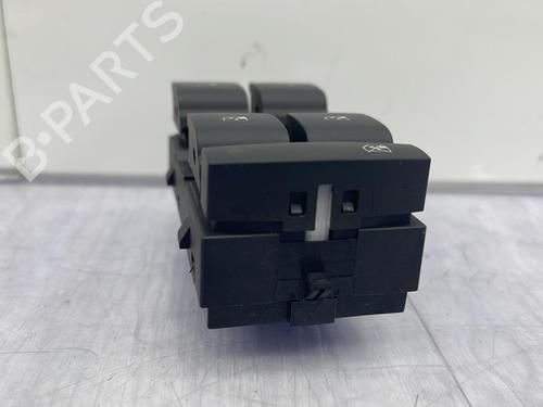 Used Left front window switch Left front window switch OPEL MERIVA B MPV (S10) 1.4 (75) (120 hp) 23703937 23703937