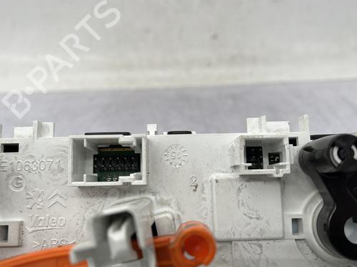 Climate control PEUGEOT 208 I (CA_, CC_) 1.0 VTi | BP30705215I5 