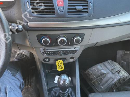 Electronic module RENAULT MEGANE III Hatchback (BZ0/1_, B3_) 1.5 dCi | BP23672920M83 - Image 32