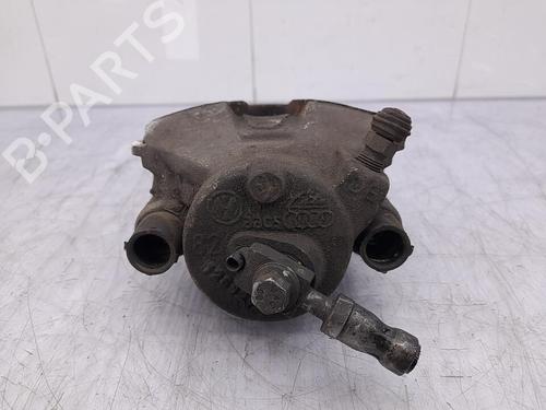 Used Right front brake caliper Right front brake caliper VW GOLF VI (5K1) 2.0 TDI (110 hp) 23665752 23665752