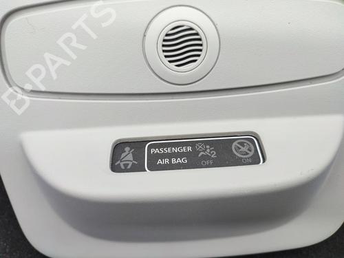 Interior roof light RENAULT CLIO IV (BH_) 1.5 dCi 90 | BP23740917I8 