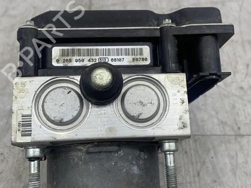 ABS pump HONDA FR-V (BE) 2.2 i CTDi (BE5) | BP23670918M43 - Image 2