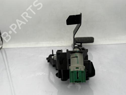 Break pedal PEUGEOT 3008 II SUV (MC_, MR_, MJ_, M4_) 1.6 BlueHDi 120 | BP25153600I19