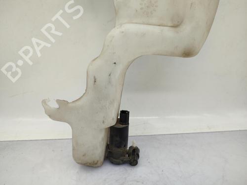 Used Windscreen washer tank FORD FIESTA VI (CB1, CCN) 1.4 TDCi (70 hp) 23722729