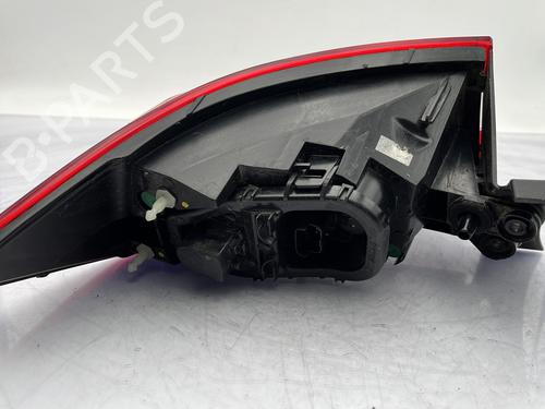 Used Right taillight Right taillight RENAULT CLIO IV (BH_) 0.9 TCe 90 (BHNF, BHMA, BHMH, BHJK, BHJR) (90 hp) 23761878 23761878