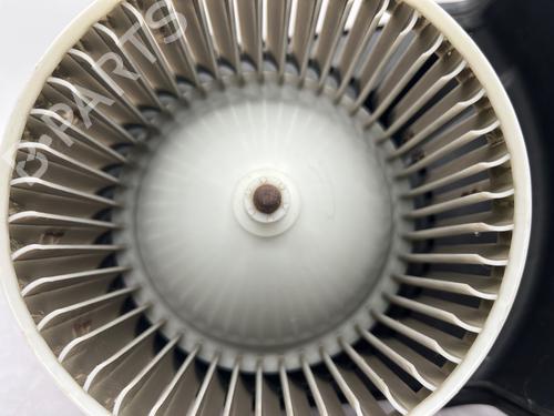 Heater blower motor RENAULT MASTER III Platform/Chassis (EV, HV, UV) 2.3 dCi 165 FWD (EV0P, EV0U, EV11, EV12, HV0P, HV0U,... | BP39486931M62 - Image 3