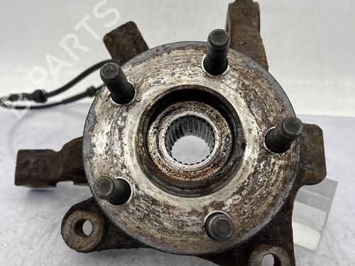 Left front steering knuckle CHRYSLER PT CRUISER (PT_) 2.2 CRD | BP26933629M25 