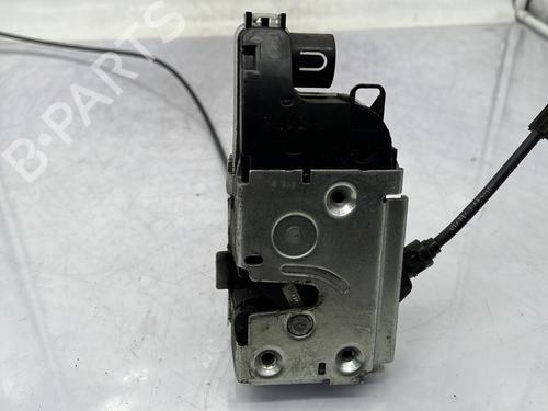 Højre fortil lås RENAULT TWINGO II (CN0_) 1.2 16V (CN04, CN0B) (75 hp) 31669504