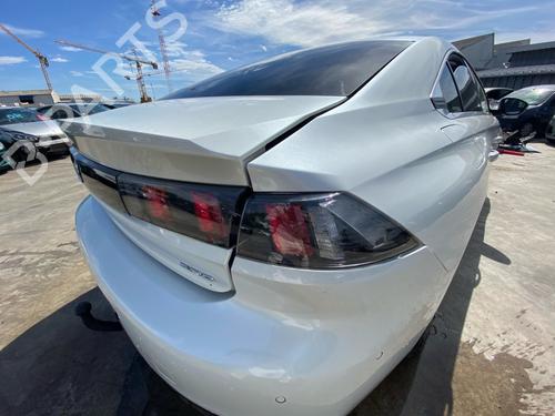 Used Right taillight Right taillight 39461954 39461954