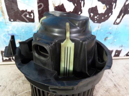 Heater blower motor PEUGEOT 207 (WA_, WC_) 1.4 | BP23667966M62 