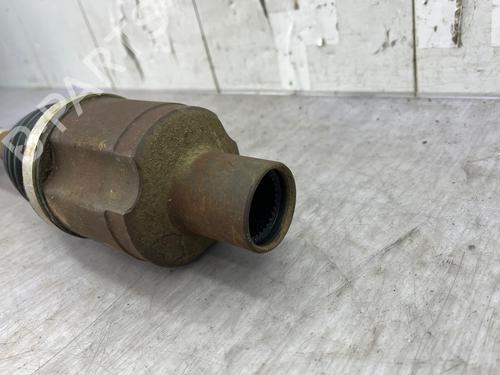 Used Right front driveshaft Right front driveshaft DACIA DUSTER (HS_) 1.5 dCi 4x4 (HSMC, HSMD) (110 hp) 35890259 35890259