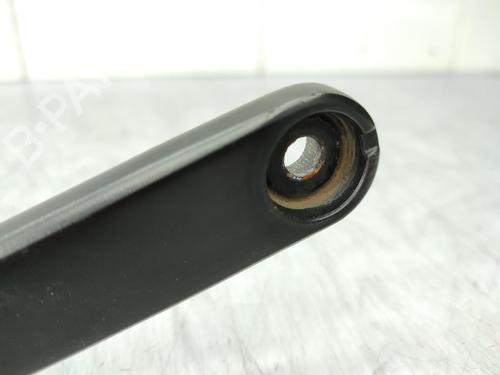 front-windshield-wiper-arm-audi-a4-b8-avant-8k5-2007-2008-2009-2010-2011-2012-2013-2014-2015-2016-2017-23731792 main image