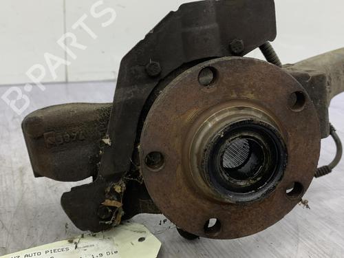 Used Left front steering knuckle Left front steering knuckle AUDI A4 B5 (8D2) 1.9 TDI (110 hp) 23704437 23704437