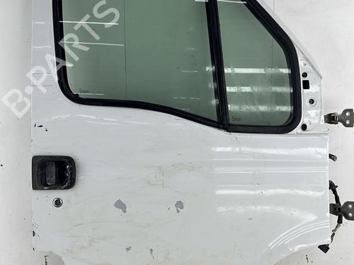 Used Right front door RENAULT MASTER II Van (FD) 2.5 dCi (101 hp) 26892769