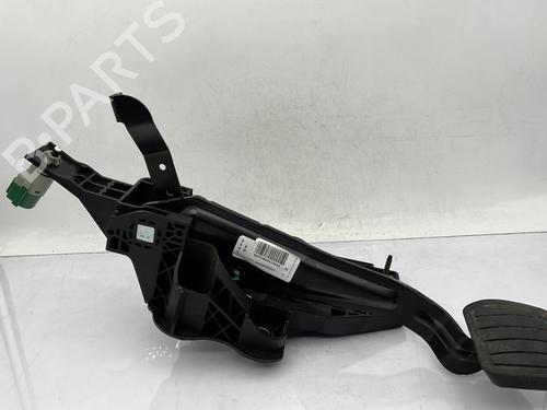Break pedal PEUGEOT 3008 II SUV (MC_, MR_, MJ_, M4_) 1.6 BlueHDi 120 | BP25153600I19