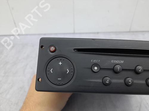 Used Radio RENAULT LAGUNA II (BG0/1_) 1.9 dCi (BG08, BG0G) (120 hp) 23708931